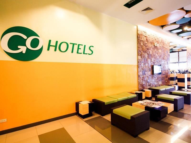 โกโฮเต็ล อีโลยโล Hotel อีโลอีโลซิตี้ ภายนอก รูปภาพ